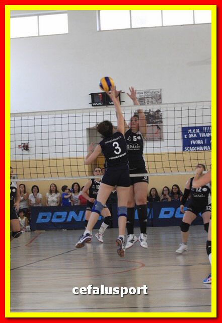 150523 volley 323_tn.jpg